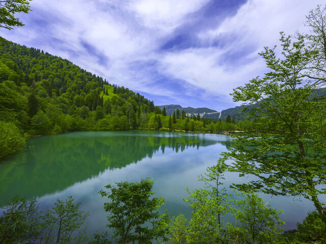 İzmir Çıkışlı Otobüslü Karadeniz Yaylalar ve Batum Turu (4 Gece Konaklama) (Batum ve Yayla Konaklama)