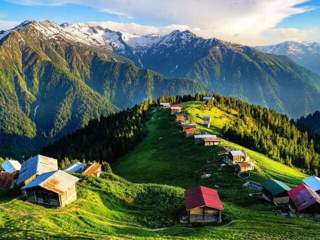 Antalya Çıkışlı Uçaklı Karadeniz Yaylalar ve Kanyonlar Turu (5 Gece Konaklama) (Sinop Tekne Turu Ve Amasra Tekne Turu)