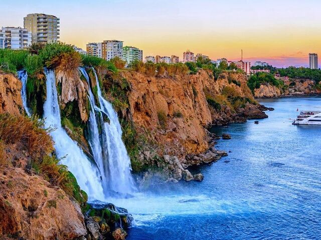 İstanbul Çıkışlı Otobüslü Ege Akdeniz Turu (5 Gece Konaklama)
