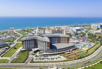 Royal Seginus Hotel