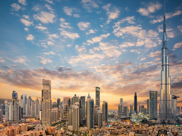 İzmir'den Vize Dahil Dubai Turu 3 gece Dubai ve Abu Dhabi İkonları Şehir Turları Dahil, Dubai Outlet Village Turu Dahil