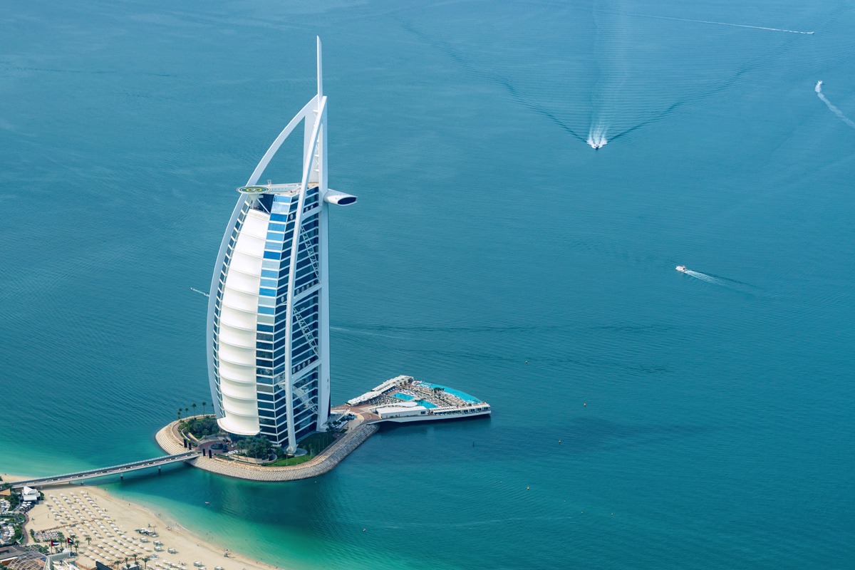 İZMİR'DEN DUBAİ TURU SunExpress Havayolları ile 3 gece Dubai İkonları ve Abu Dhabi İkonları Turları Dahil…