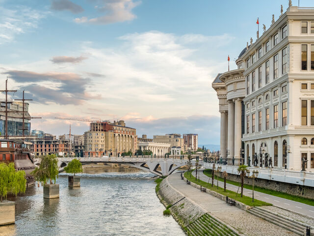 Balkan Güzelleri Kosova Makedonya Turu Ajet Havayolları ile