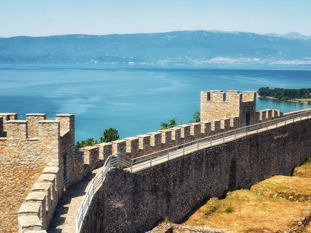 Adana Çıkışlı Balkan Üçgeni Turu 4 Gece Ajet Havayolları ile