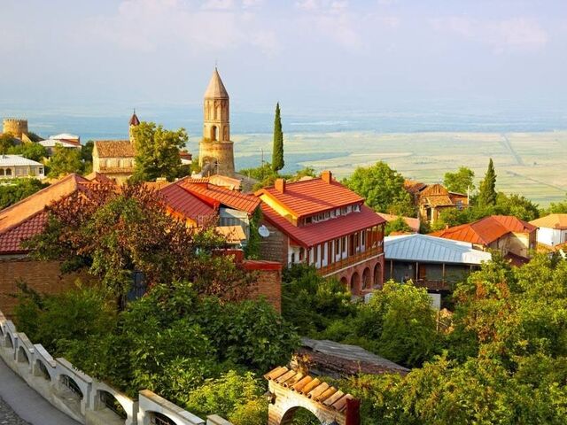 Otobüslü Gürcistan Tiflis – Siğnaği Turu 3 Gece 4 Gün