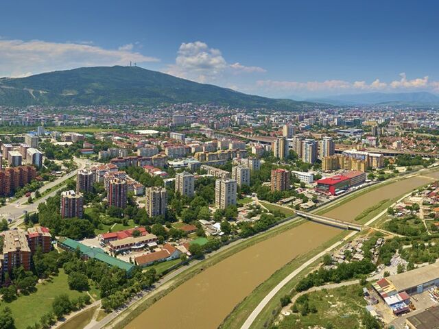 Balkan Güzelleri Ajet Havayolları ile Kosova Makedonya Turu