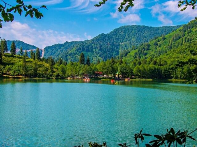 İzmir Çıkışlı Uçaklı Karadeniz ve Batum Turu 3 Gece Otel Konaklaması