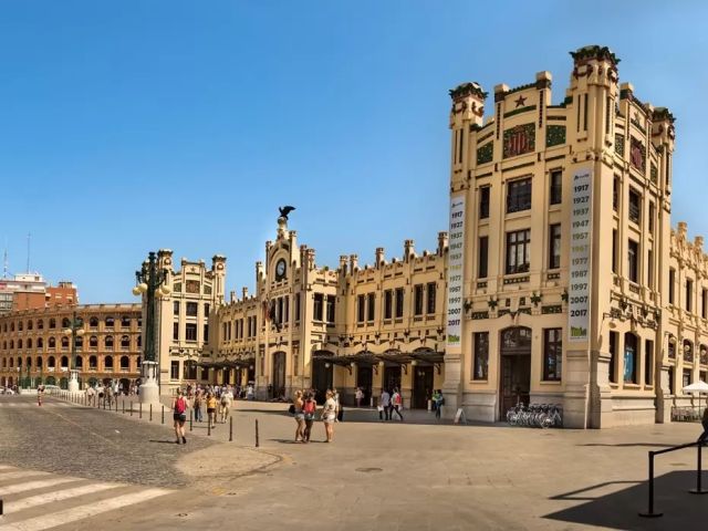 Kasım Ara Tatil Özel Ankara Çıkışlı İspanya & Endülüs Turu - Akşam Yemekleri ve Ekstra Turlar Dahil!