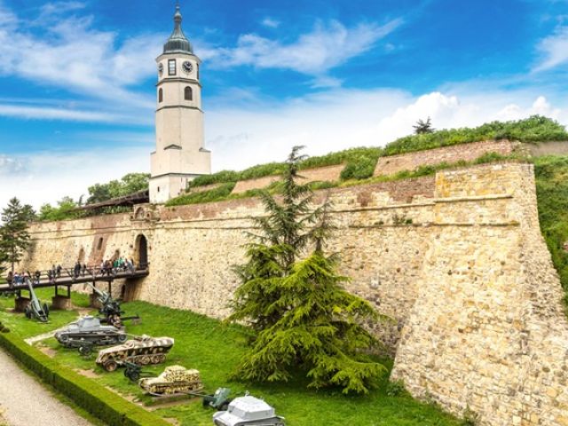 Kosovalı Büyük Balkanlar Turu AJet ile Extra Turlar ve Akşam Yemekleri Dahil TIA-SJJ 6 Gece Pazar-Cumartesi