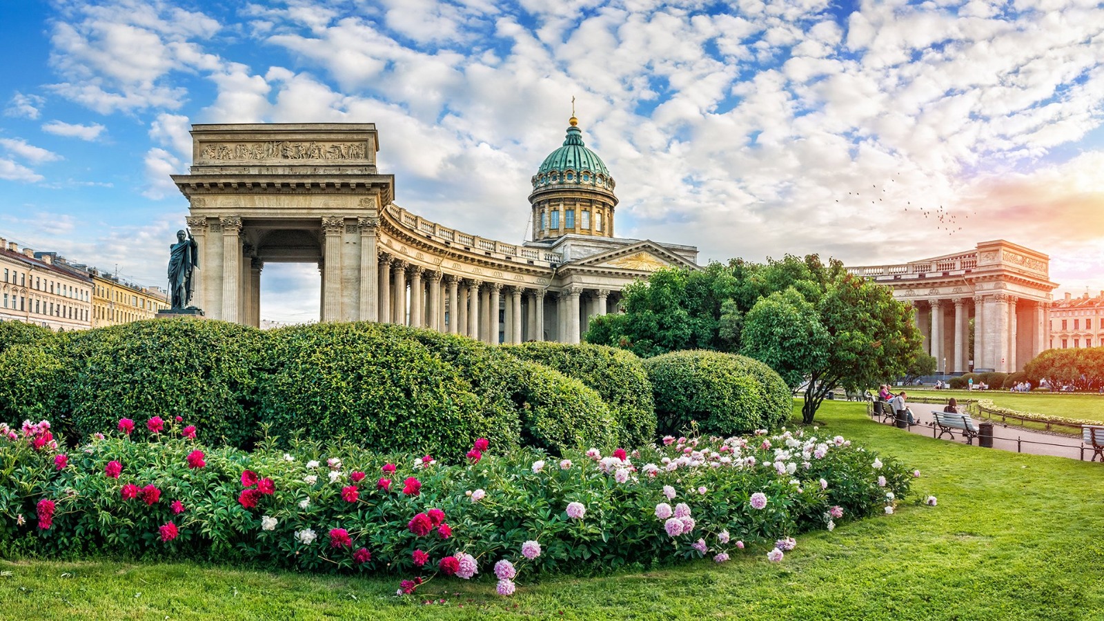 Rusya'nın İki Başkenti Moskova & St. Petersburg Ajet İle 5 Gece VKO-LED