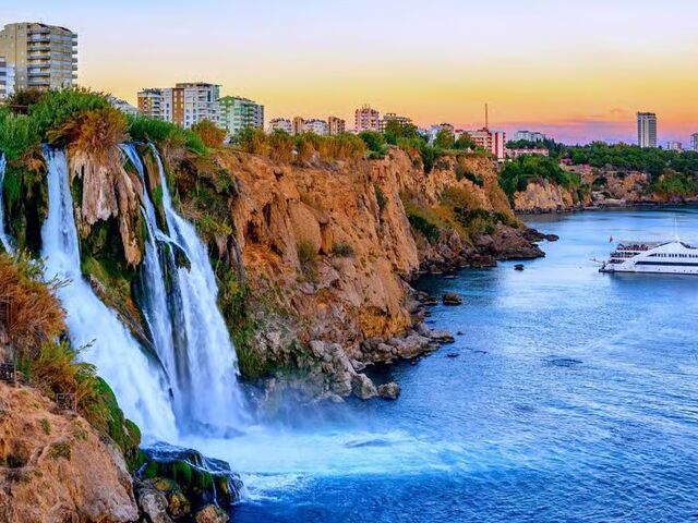 Adana Çıkışlı Otobüslü Ege Akdeniz Turu (5 Gece Konaklama)