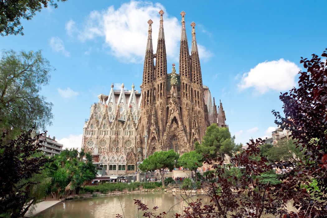 Comfort İspanya & Endülüs Pegasus Hava Yolları ile 7 Gece (BCN-MAD) Ekstra Turlar Dahil 2026