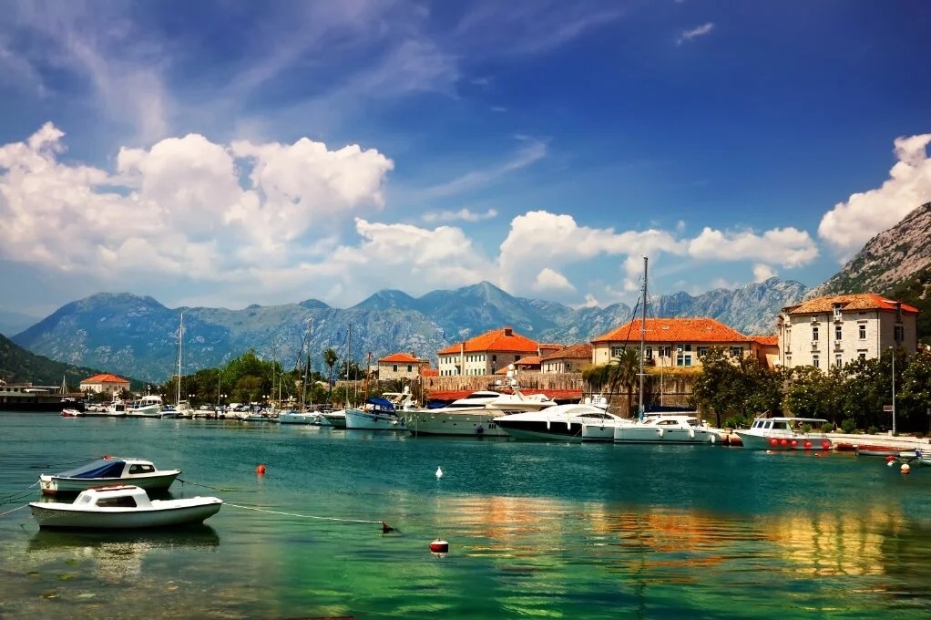 İzmir Çıkışlı Budva Turu - Pegasus İle - 3 Gece 4 Gün - Canlı Müzikli Karadağ Gecesi Dahil!